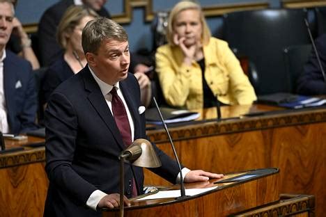 kanta imhentai|Otto Andersson: Rkp:n kanta käännytyslakiin yhä avoin.